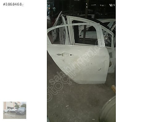 Fiat Egea Sağ Arka Kapı - Ünallar Oto Yedek Parça Stoklarınd