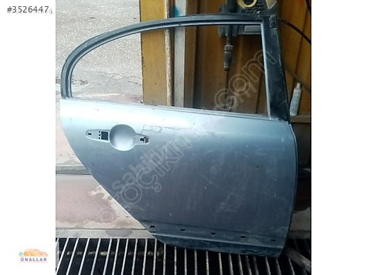 Honda Civic Sağ Arka Kapı - Mertler Oto Yedek Parça Çıkma Ü