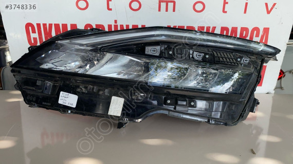 Nissan Qashqai sol ön far