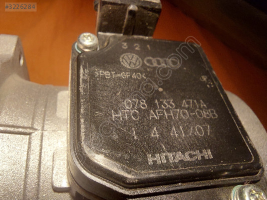 AUDI HAVA AKIŞMETRE 2.4 2.8 A4 A6 V6 078133471A