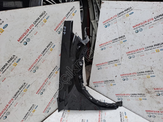 Peugeot 408 sağ ön çamurluk (az hasarlı)