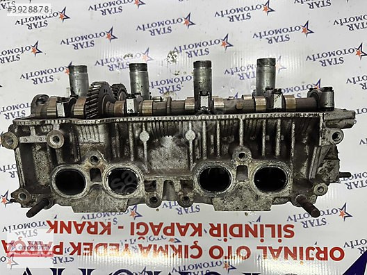 Toyota corona carina 2.0 Silindir kapağı