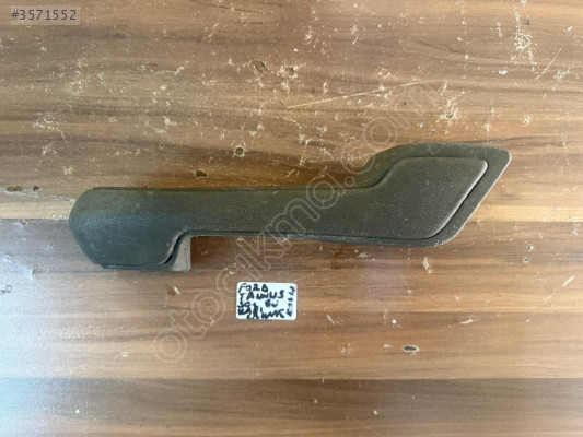 FORD TAUNUS SOL ÖN KAPI ÇEKME KOLU ORJİNAL ÇIKMA