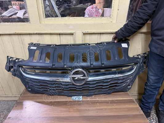 OPEL CORSA E ÖN PANJUR ORJİNAL ÇIKMA TEMİZ ÜRÜN 2014-2018 MODEL