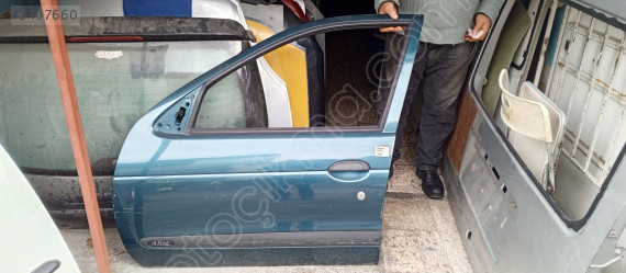 Renault megan 1 sol ön kapı