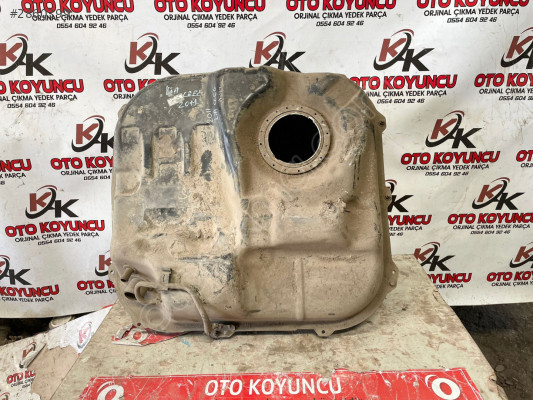 KİA CEED YAKIT DEPOSU ORJİNAL ÇIKMA