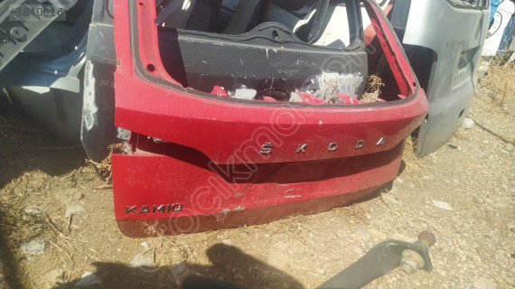 Skoda karoq bagaj kapagı