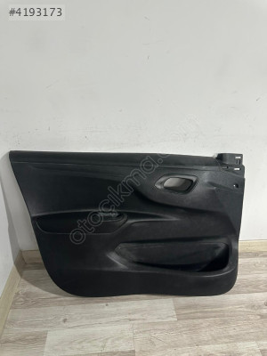 C-ELYSEE SOL ÖN KAPI DÖŞEMESİ 9675410577