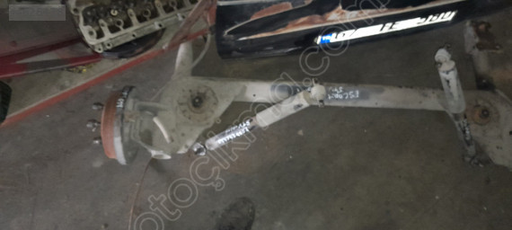 Ford e STV vagon arka dingil