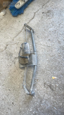 Mercedes Sprinter LT 35 volt ön cam silecek motoru mekanizması.