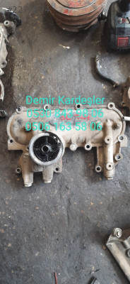 Toyota Hilux 2.4 2L Çıkma Yağ Soğutucusu