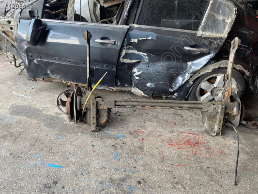 Renault tırafic 2 arka dingil dolu