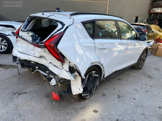 HYUNDAİ BAYON SAĞ ARKA ÇAMURLUK SÖKME 2021-2025