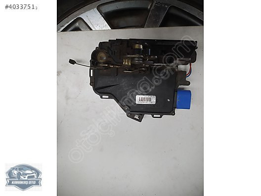 VOLKSWAGEN GOLF ÖN SOL KAPI KİLİDİ ORJİNAL 3D1837015