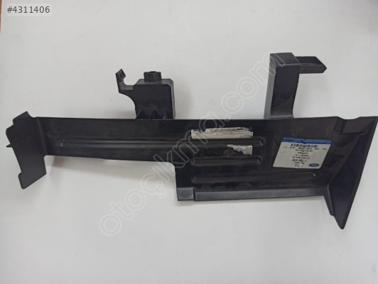 RADYATÖR HAVA DEFLEKTÖRÜ YAN ORJİNAL FORD FOCUS 2011- / 1754478