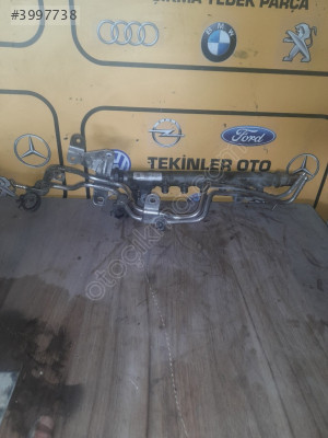 Volkswagen audi yakıt dağıtıcı 03L 130 089