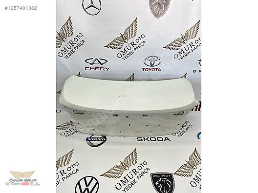 RENAULT MEGANE 4 BAGAJ KAPAĞI ORJİNAL ÇIKMA