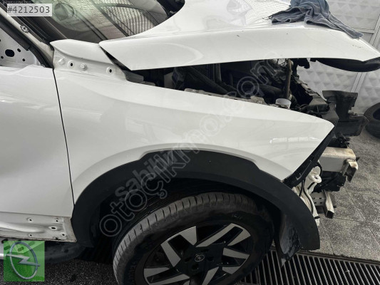 OPEL MOKKA B ELEGANCE 2023 SAĞ ÖN ÇAMURLUK
