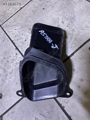 OPEL ASTRA J HAVA FİLTRE ALT BORUSU ÇIKMA 13346074 CANCAN OPEL