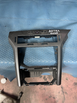 2006 astra h teyip çerçevesi