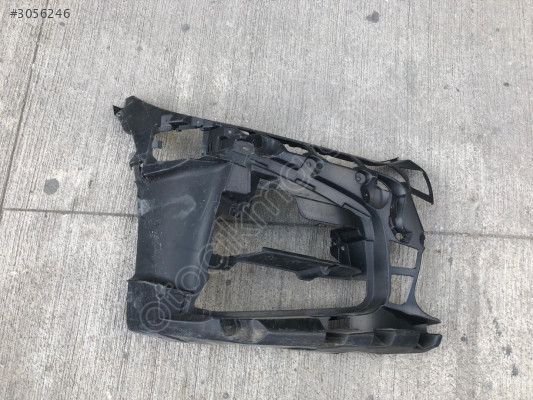 BMW 4 SERİ G22 M ÖN TAMPON SAĞ İÇ BRAKET 5111807671