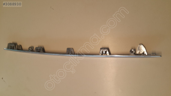 Mercedes E 212 TAMPON KAŞI A2128853521