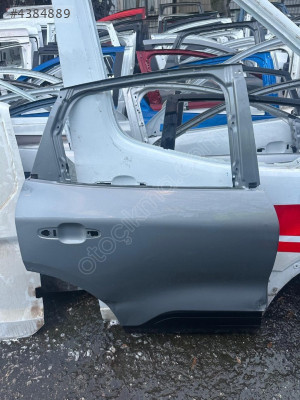 MİRİM OTODAN FORD KUGA SAĞ ARKA KAPI