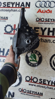 5Q0501475 golf 8 sol arka şase bağlantı demiri