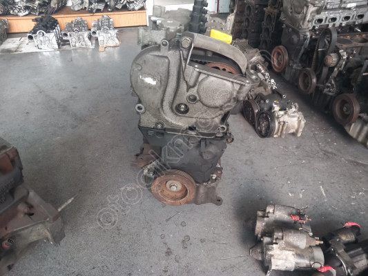 Renault clio 1.4 16 v motor
