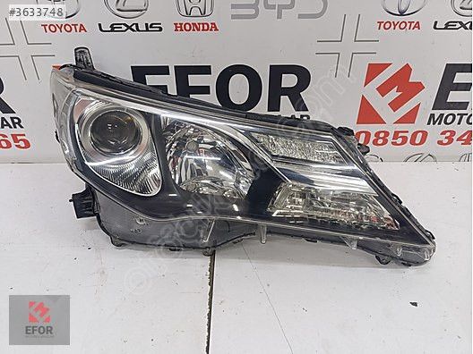 TOYOTA RAV4 SAĞ FAR ÇIKMA ORİJİNAL PARÇA 2012