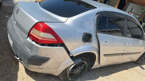 RENAULT MEGANE 2 SAĞ ARKA ÇAMURLUK ÇEVİK OTO ÇIKMA
