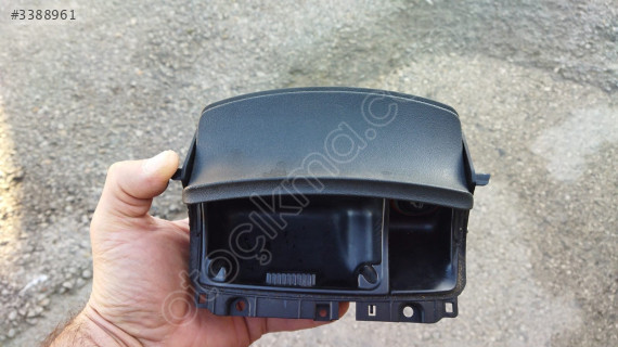 VOLKSWAGEN POLO 2001 KÜLLÜK ÇIKMA