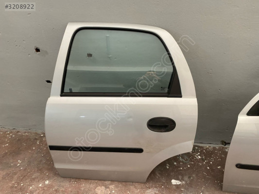 OPEL CORSA C SOL ARKA KAPI MERT OTO