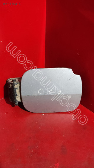 RENAULT CLİO 3 DEPO KAPAĞI YUVASI 2008 2012 ÇIKMA PARÇA