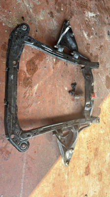 RENAULT SYMBOL ÇIKMA MOTOR TRAVERSİ