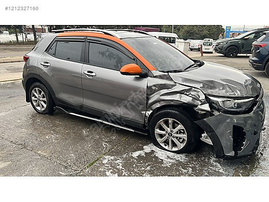 KİA STONİC DOLU SAĞ ÖN SAĞ ARKA KAPI SÖKME