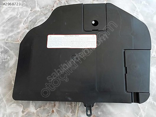 MERCEDES W124 ORJ. SAĞ AYAK BASMA PANEL PLASTİĞİ