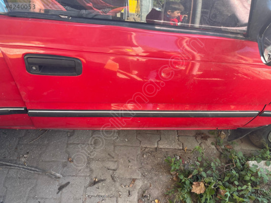 1991 COROLLA SAG ÖN KAPI