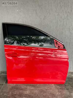 VW POLO KIRMIZI SAĞ ÖN KAPI ORJİNAL ÇIKMA EGE OTOMOTİV BURSA