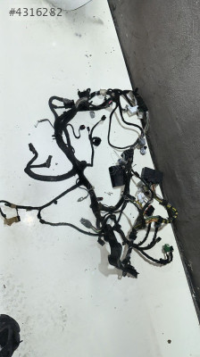 2015 FORD COURİER VAN  1.5 DİZEL GÖĞÜS TESİSATI KLİMASIZ