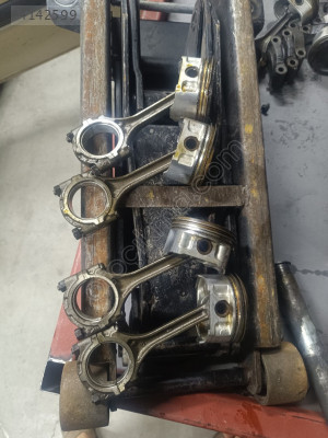 mitsubishi  4a18 krank piston