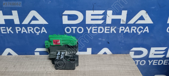 HYUNDAİ ACCENT BLUE SAĞ ÖN KAPI KİLİDİ A045035