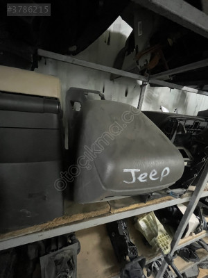 Jeep Cheroke Kj Orta Konsol