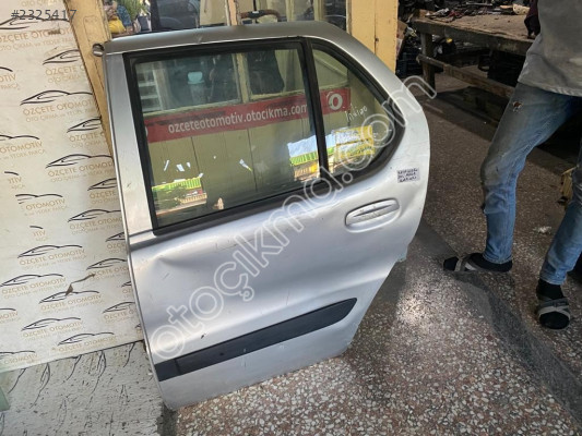 TATA İNDİGO SOL ARKA KAPI CAM KRİKOSU ORJİNAL ÇIKMA
