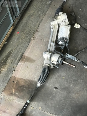 Opel Astra J Elektirikli Direksiyon Kutusu