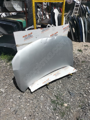 Corolla çıkma motor kaputu 2008-2012
