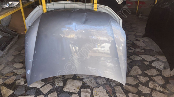 VW Golf 6 Modeli İçin Çıkma Kaput Parçası