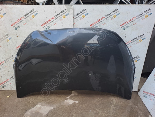 Dacia lodgy dokker motor kaputu (hasarlı parça)