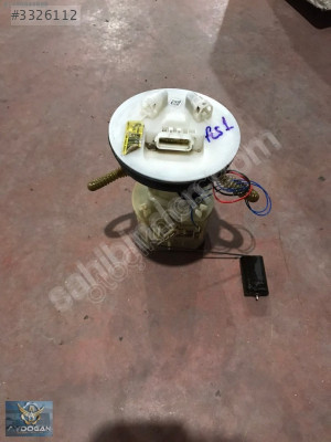 OTO CEM'DEN ÇIKMA FORD FOCUS 1 1.6 BENZİN POMPASI