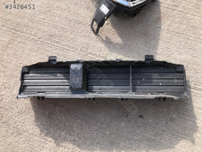 BMW4 SERİSİ G26 ÖN HAVALANDIRMA PERDESİ 517418715610